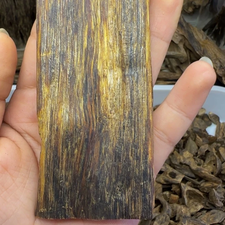 楠木步**莲奇楠白棋素牌25克