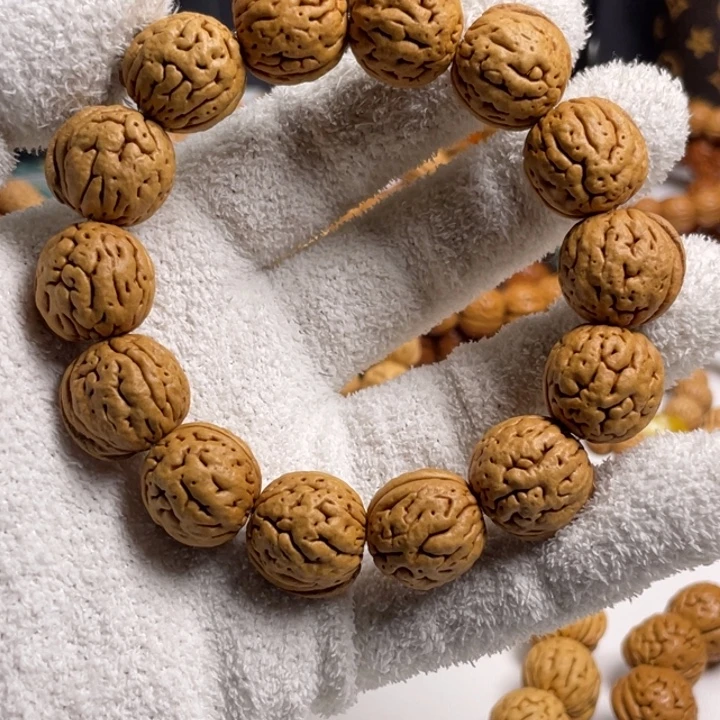 吊坠桃核桃核手串