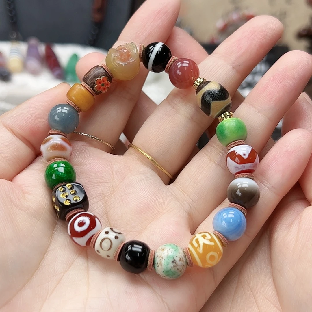 乌****合金颈饰玛瑙/玉髓