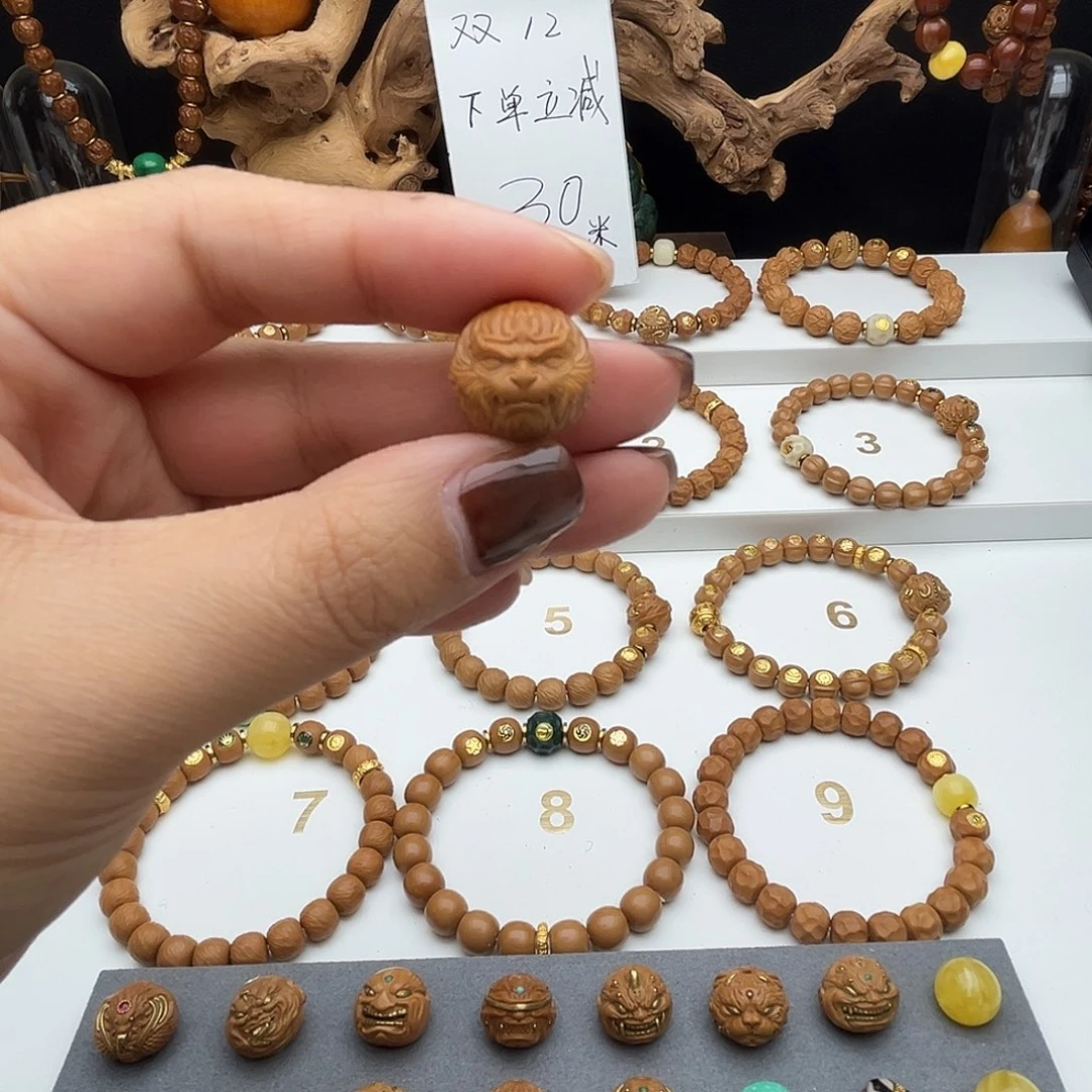 猴头核桃吊坠猴头手串配饰单颗大圣