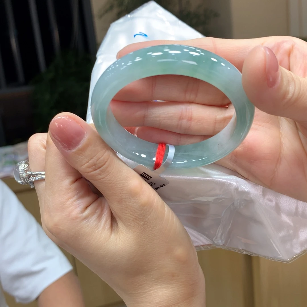 未镶嵌手镯翡翠不退不换