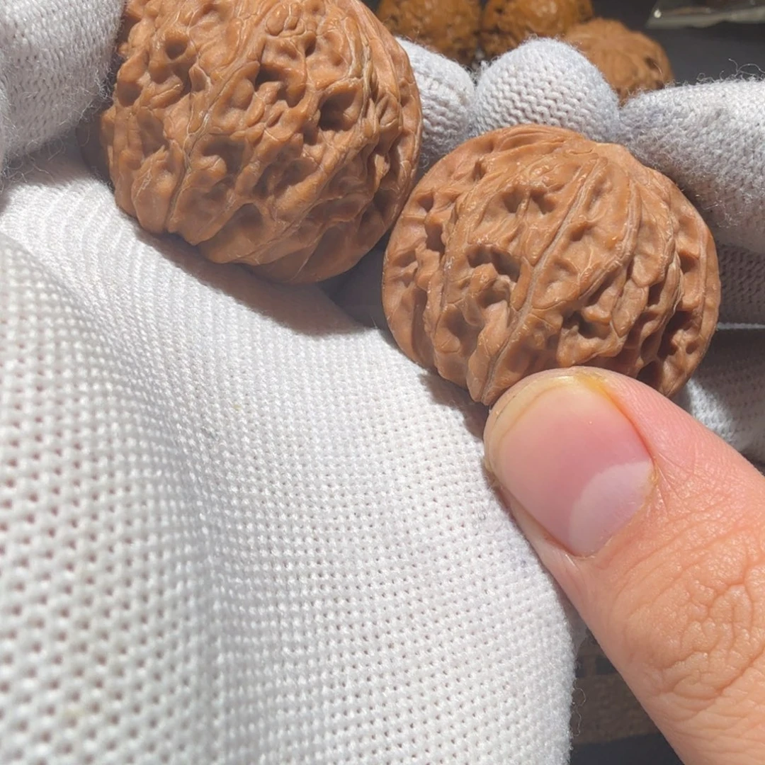 文玩核桃吊坠磨盘