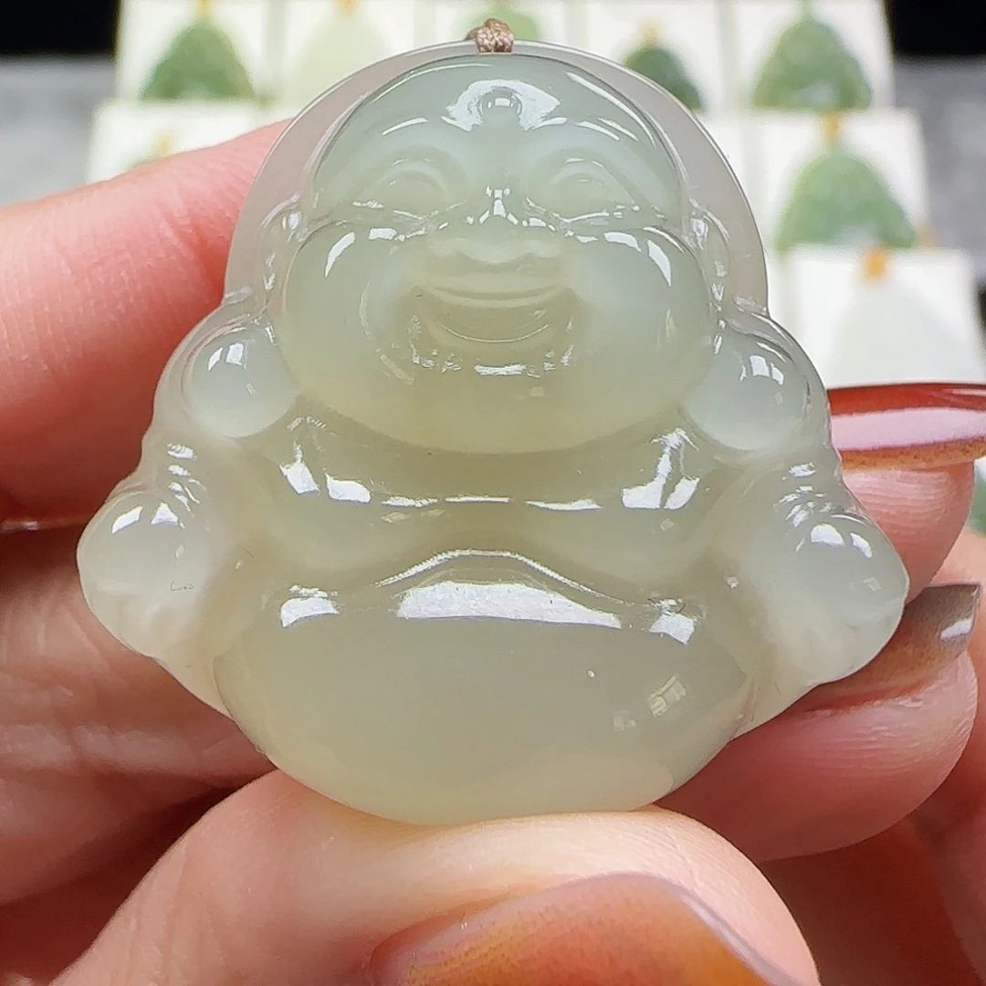 和田玉未镶嵌吊坠(赠链)