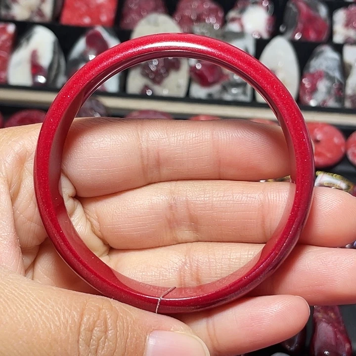 天然辰砂晶粉砂手镯56mm