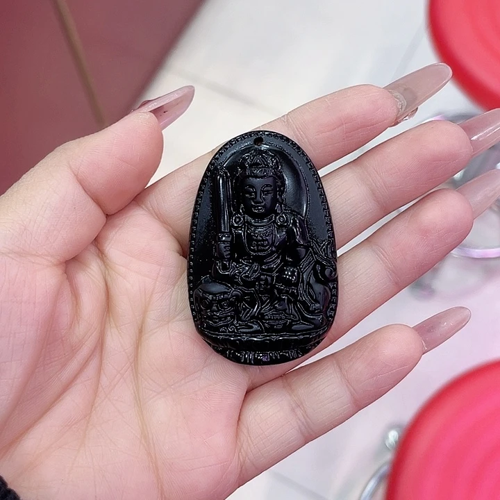 黑曜岩颈饰未镶嵌