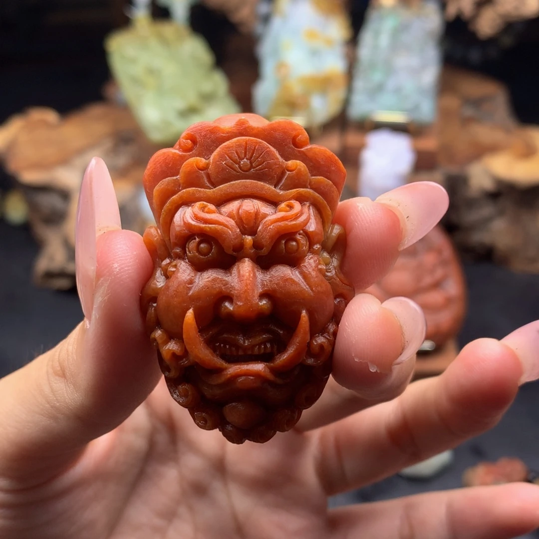 恋***河定制翡翠未镶嵌翡翠