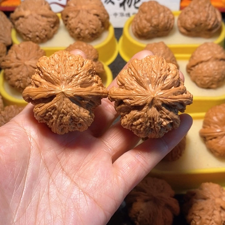 文玩核桃把件粗筋 精对45 44