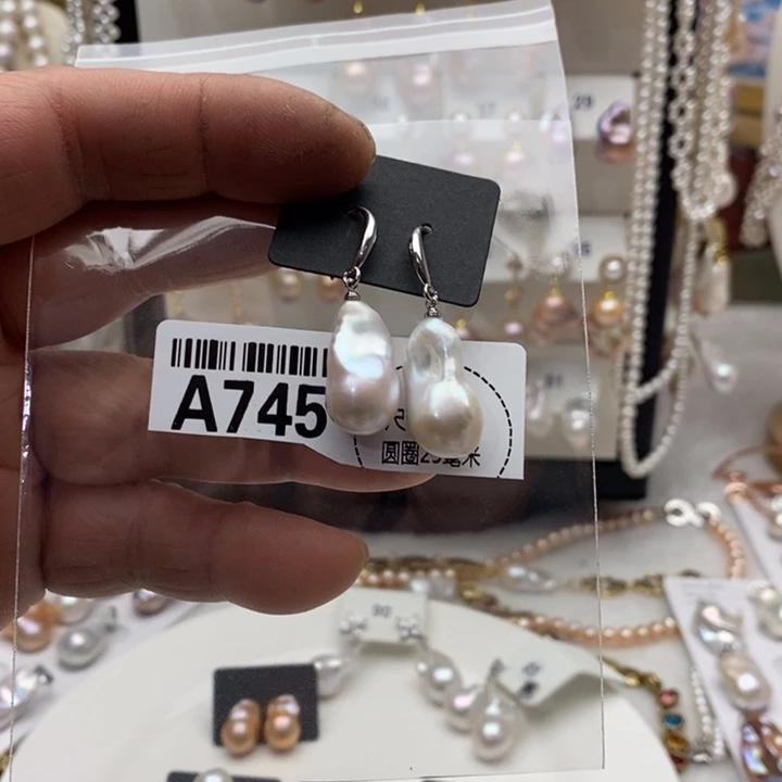 淡水珍珠合金颈饰745