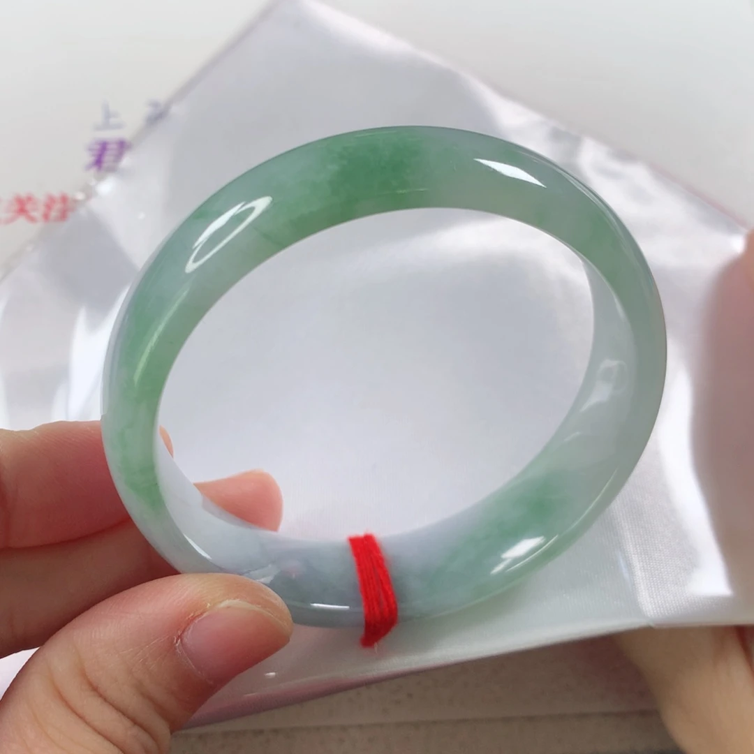 未镶嵌手镯翡翠208