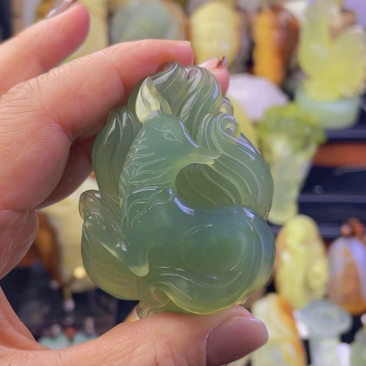 未镶嵌蛇纹石玉颈饰