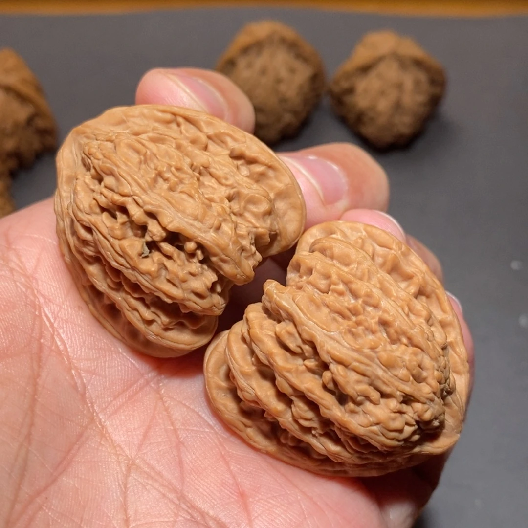 文玩核桃吊坠38山西密文全品