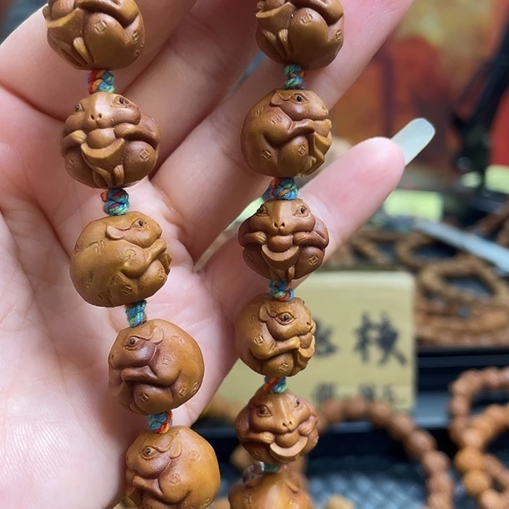 手串/手链橄榄核龙纹