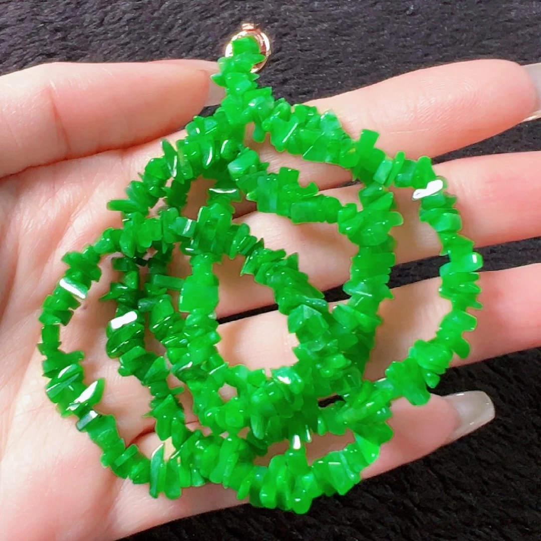 翡翠未镶嵌颈饰签收后24小时鉴赏期，过时不退