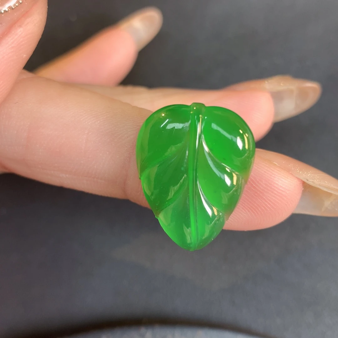 翡翠裸石20.23/15.8/4.23翡翠翡翠