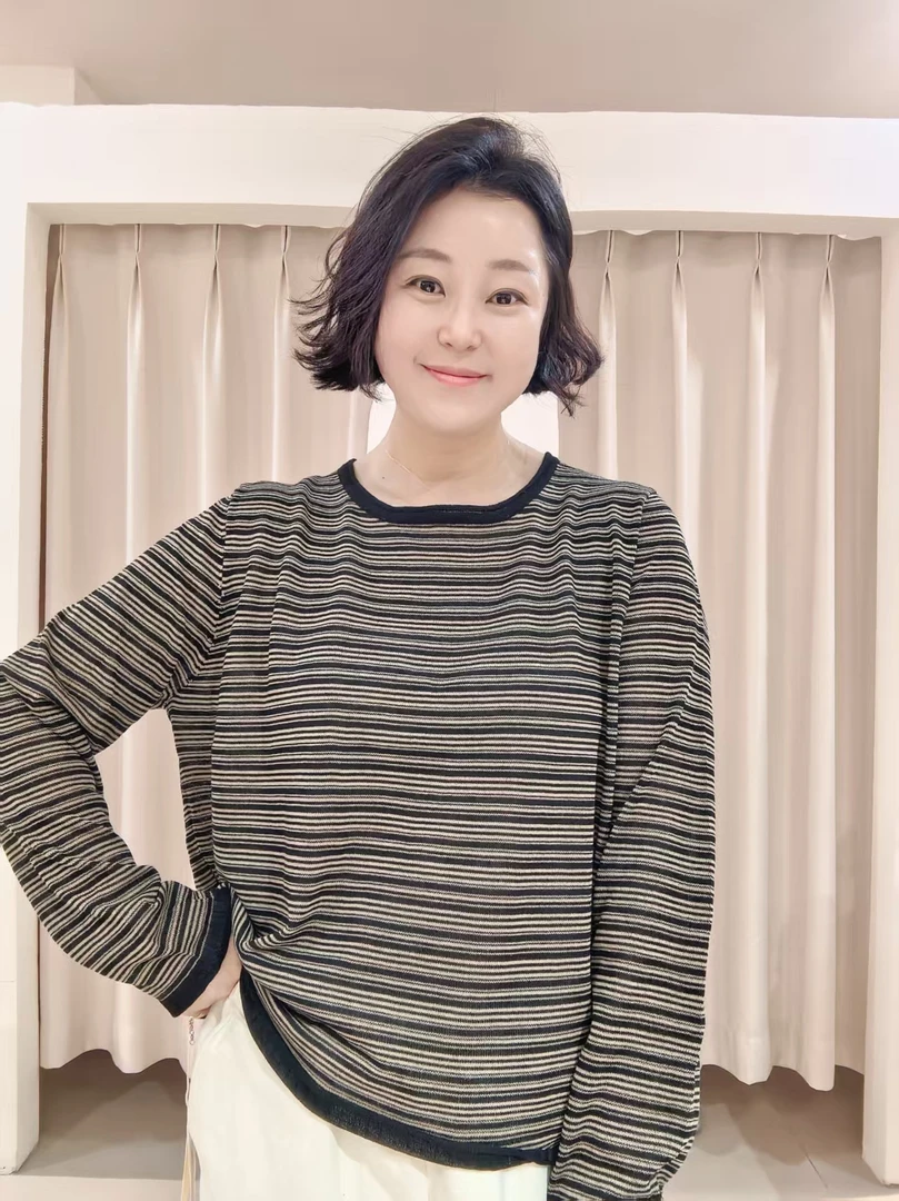 四季款宽松休闲女条纹时尚长袖T恤（祐祐女装）