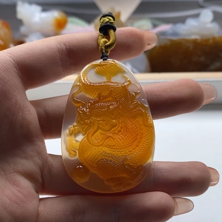 玛瑙/玉髓未镶嵌颈饰