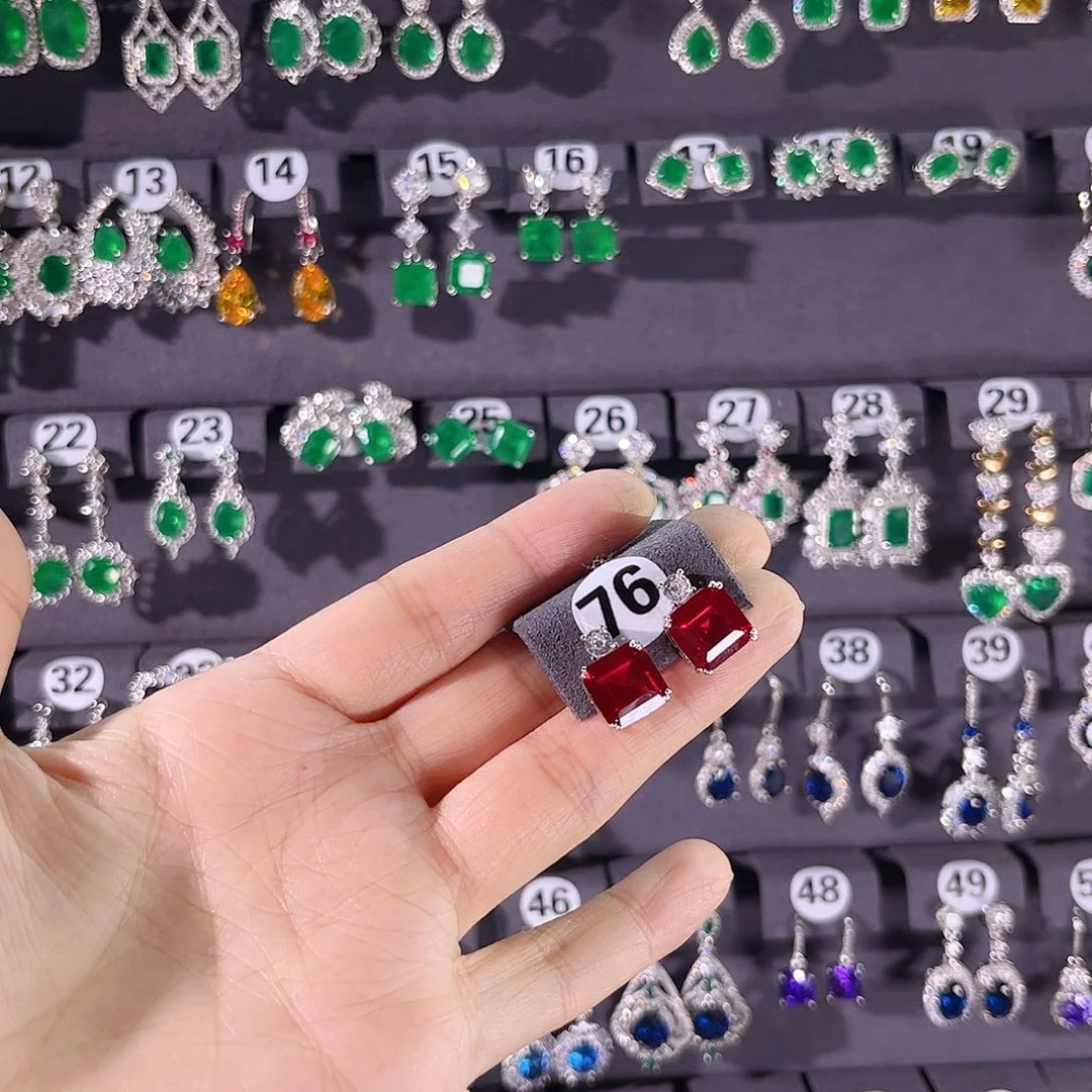 银S925镶嵌耳饰红宝石