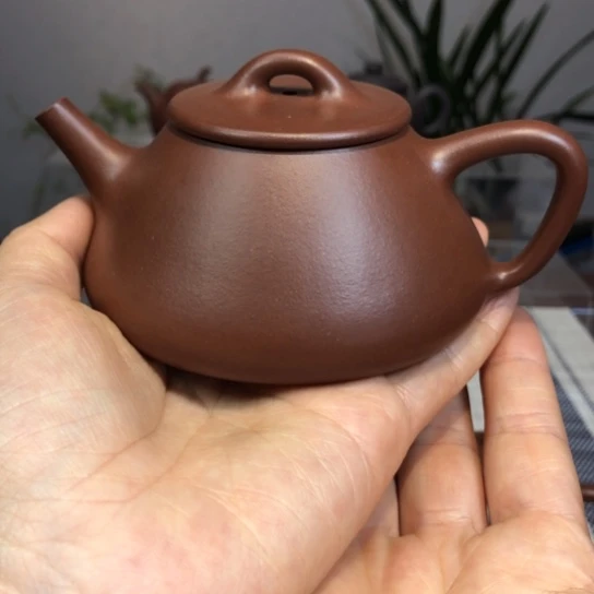 紫砂茶壶微瑕石瓢平盖200c c