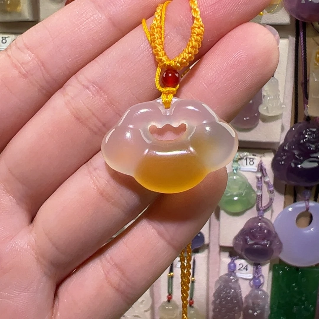 玛瑙/玉髓未镶嵌吊坠(赠链)