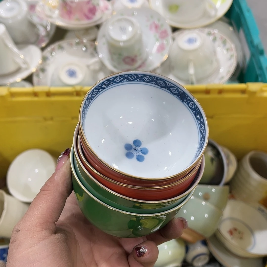 瓷片?****我是小天使吧小红花是