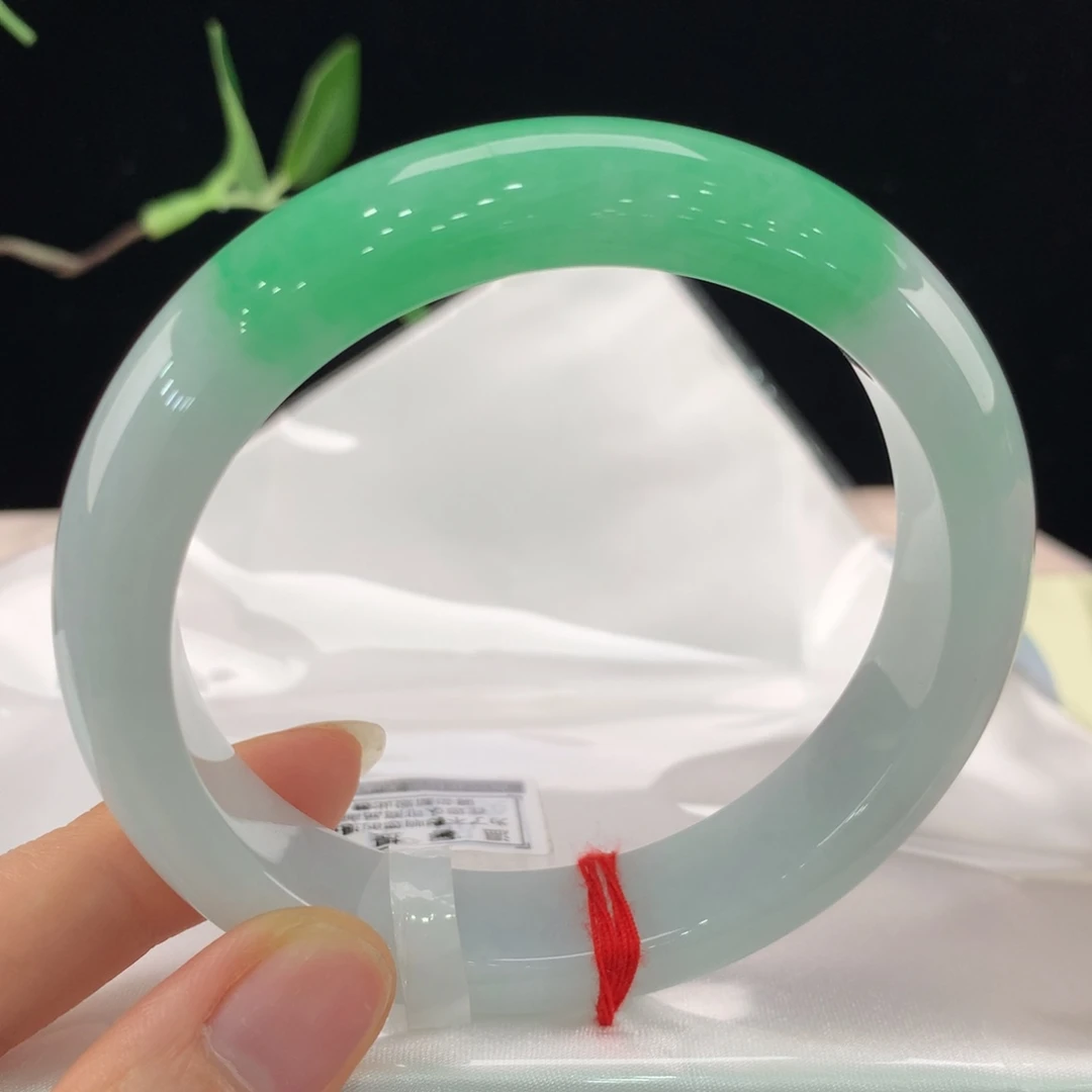 翡翠手镯未镶嵌111-3104