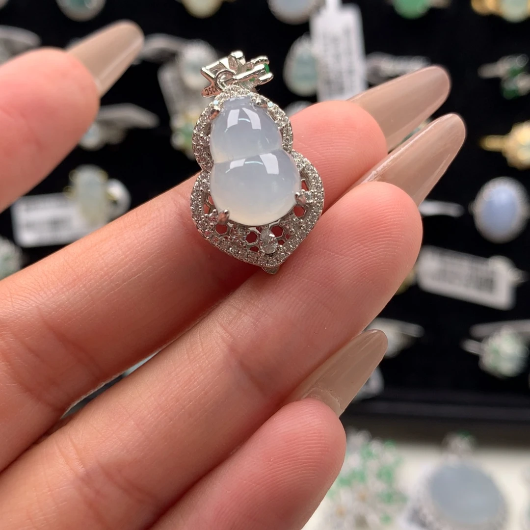 翡翠银S925镶嵌颈饰吊坠