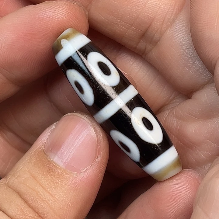 玛瑙/玉髓颈饰未镶嵌山****峰