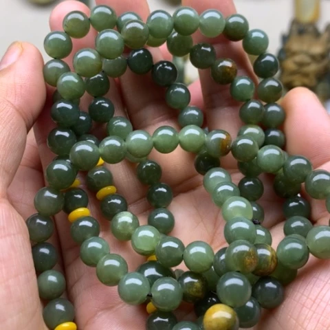 【闪购商品】未镶嵌手链岫岩河磨玉（透闪石质玉）