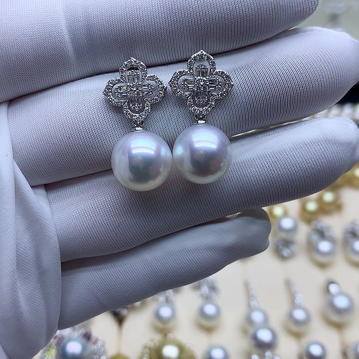 18K金镶嵌海水珍珠珠宝奇石