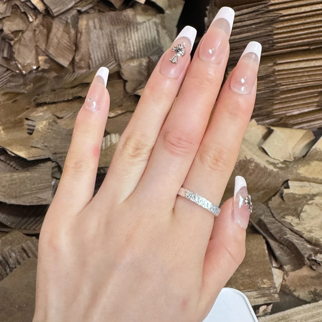 足银手镯 （鑫鑫）精品碎冰冰银戒指（无礼盒） R001