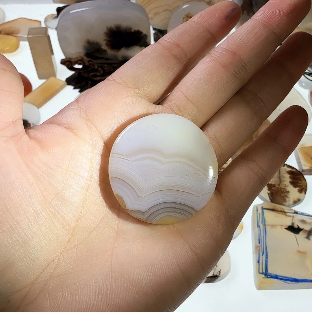 玛瑙/玉髓未镶嵌珠宝半成品