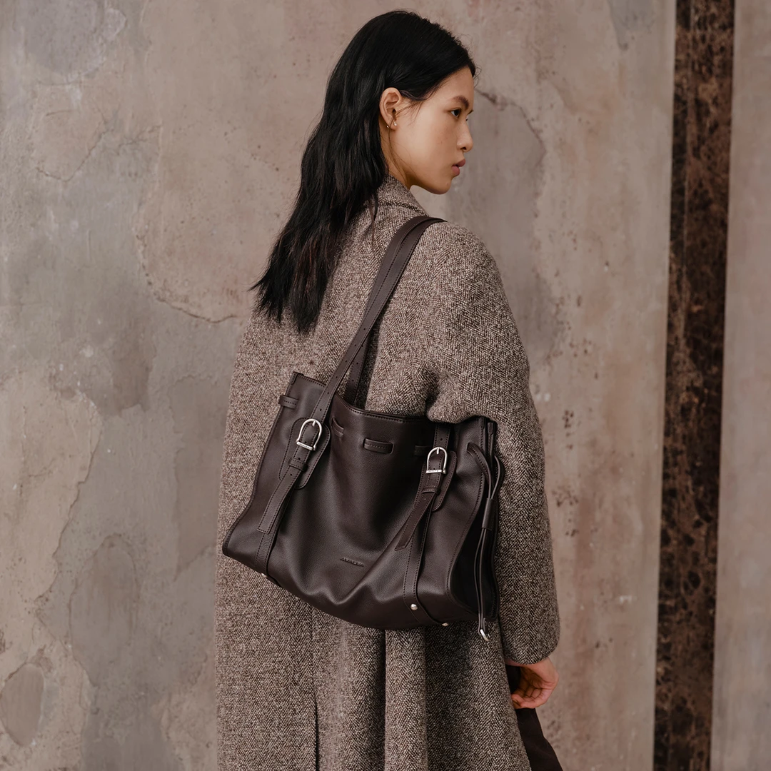 AVALEA葳里 头层纳帕牛皮舒卷包大容量托特 复古通勤女包C440