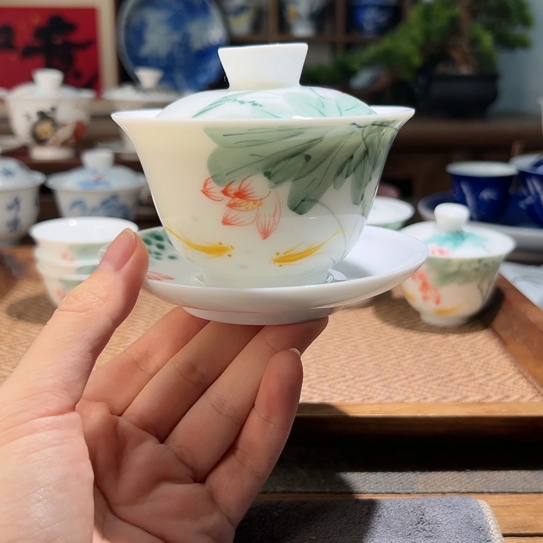 【闪购商品】手绘盖碗。