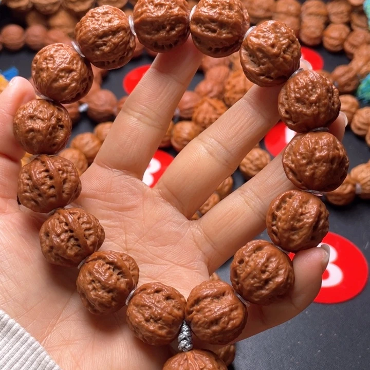 文玩核桃吊坠粗筋龙脊背