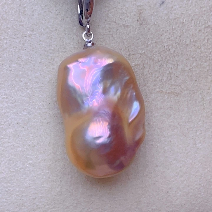 未镶嵌颈饰淡水珍珠