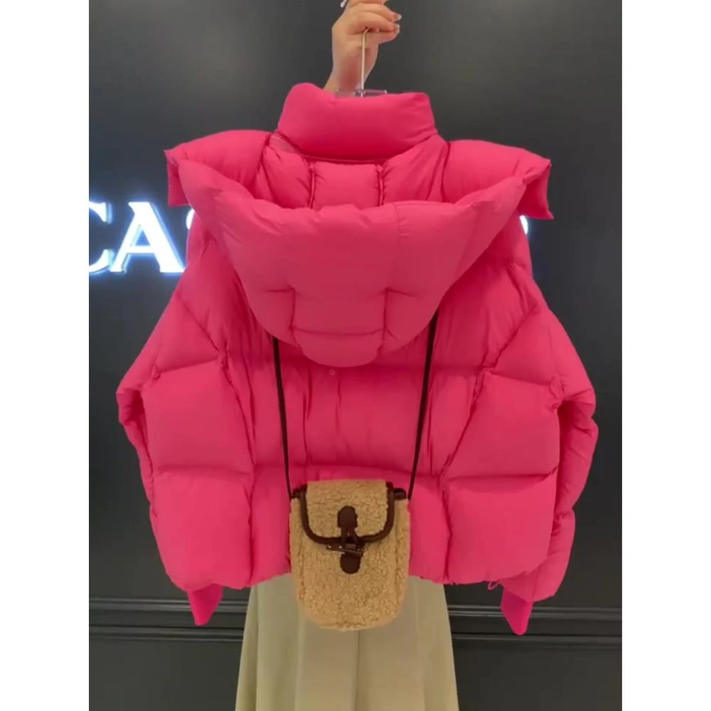 今年流行漂亮火龙果色连帽气质服衣女2025女学小个子收腰棉服