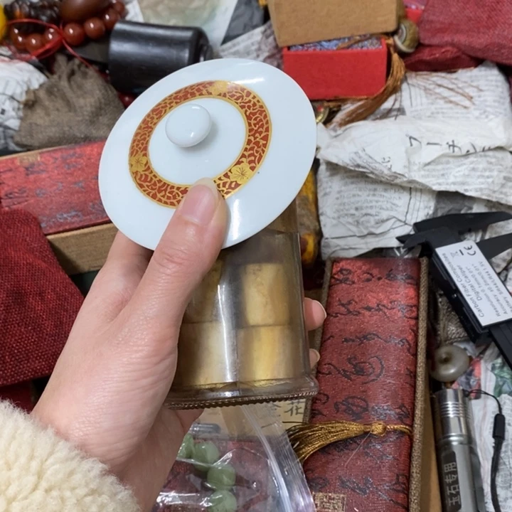 瓷片哈中古工艺品一件