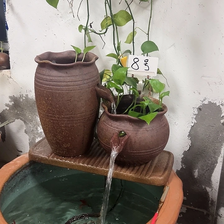 【***】流水罐带6瓦泵软管的起