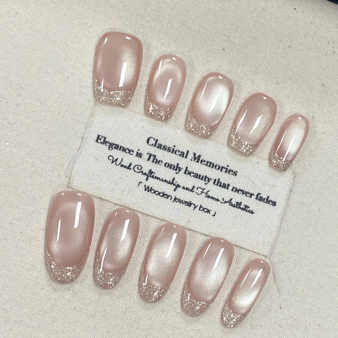 JDD双12【银沙滩】秋冬显白猫眼亮片细闪纯手工穿戴甲美甲贴片短款