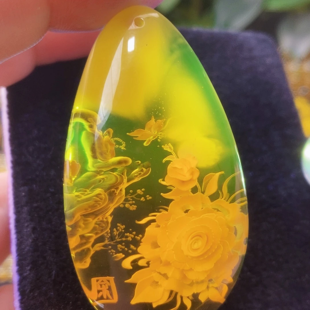 【闪购商品】金珀吊坠(不含链)未镶嵌