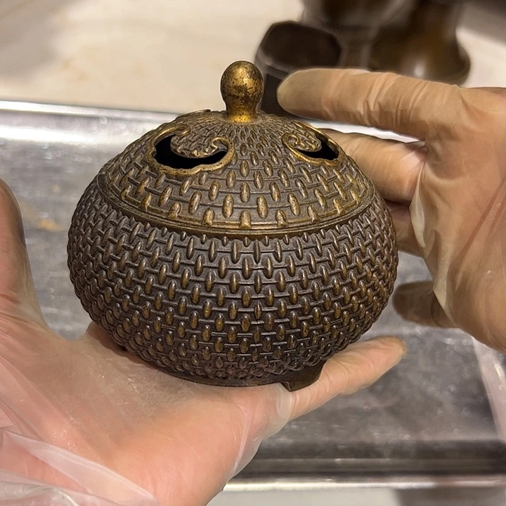 微瑕疵黄铜摆件工艺品