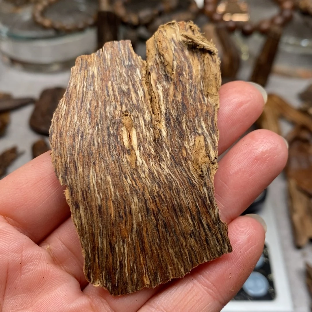 沉香沉香碎屑菩萨棋