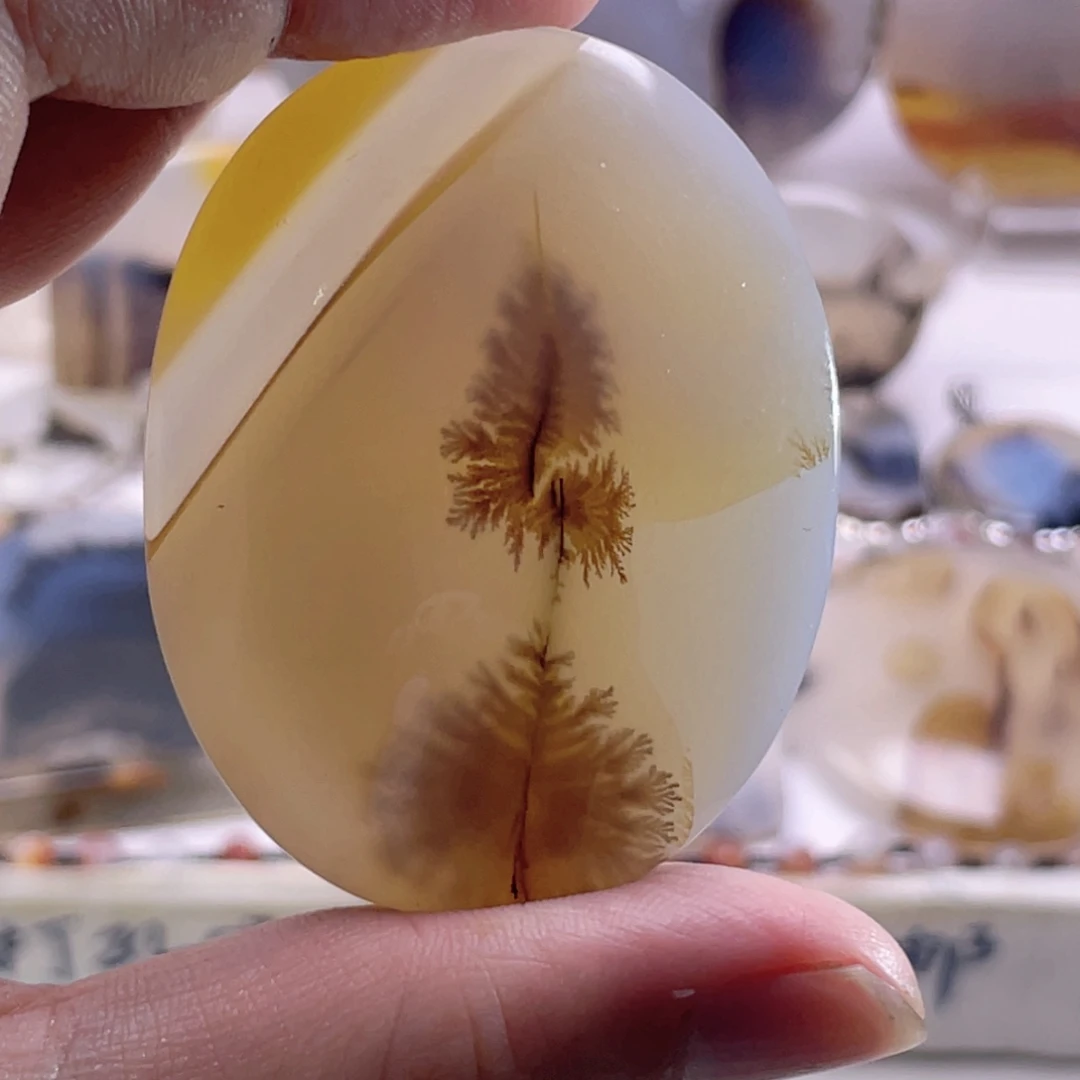 玛瑙/玉髓未镶嵌珠宝奇石