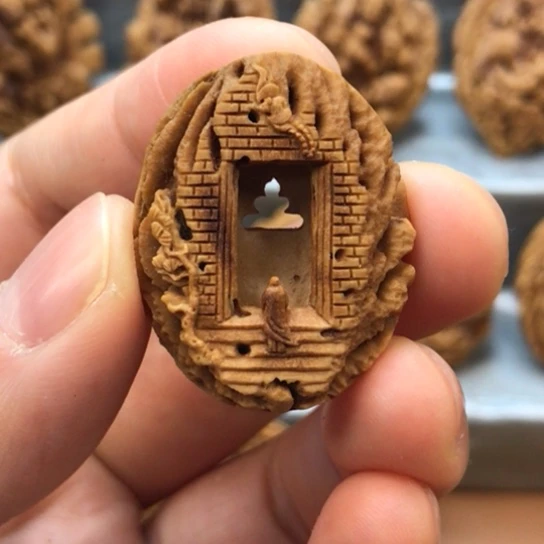 桃核吊坠鹿**?桃核雕刻材质