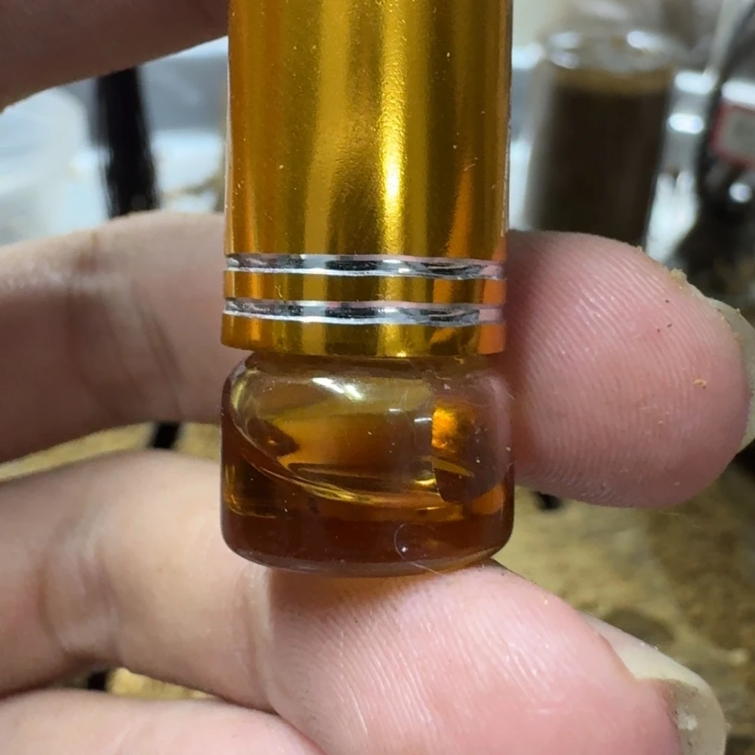 沉香沉香碎屑沉香精油