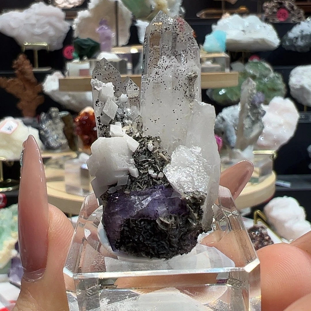 未镶嵌大型摆件（非配饰）水晶