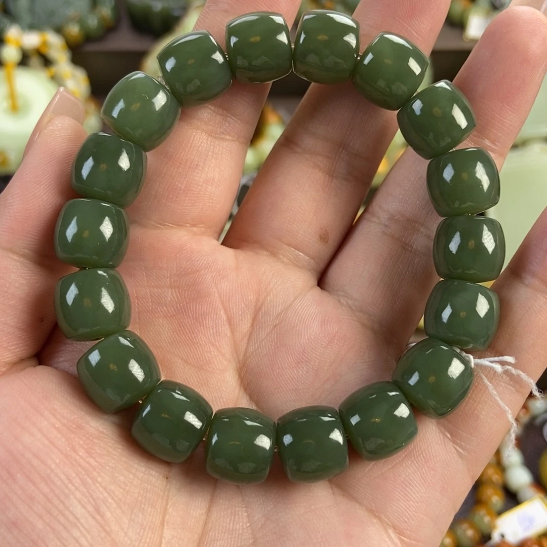 手串未镶嵌透闪石质玉