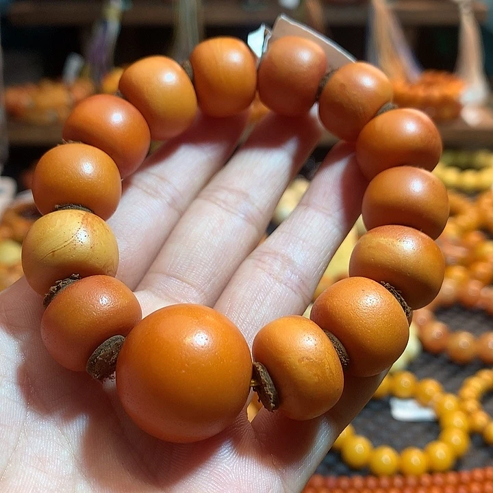 琥珀未镶嵌手链蜜蜡