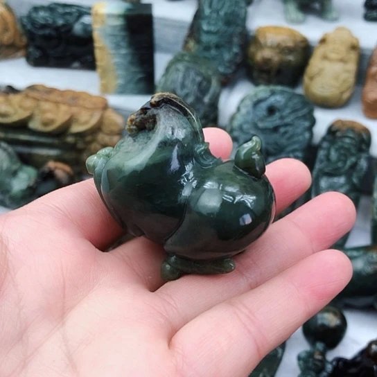 岫岩河磨玉（透闪石质玉）把件未镶嵌用****6