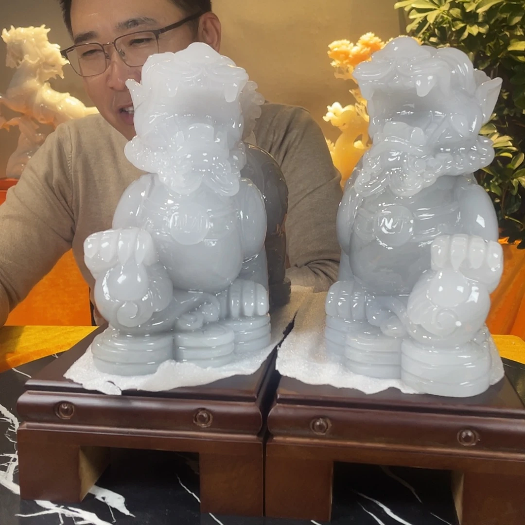 石材貔貅摆件手工雕刻